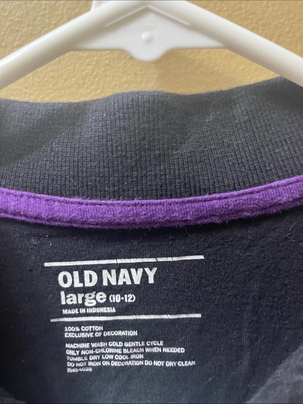 Vintage Old Navy Black Polo with Blue and Purple Wave and 94 CA Patch